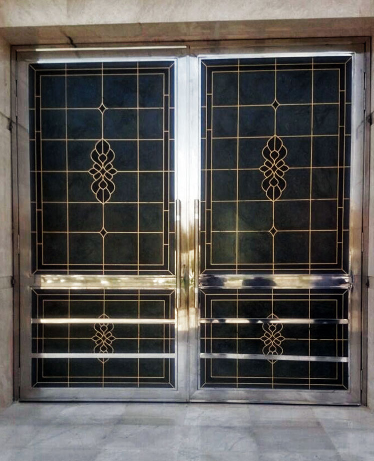 درب شیشه استیل
